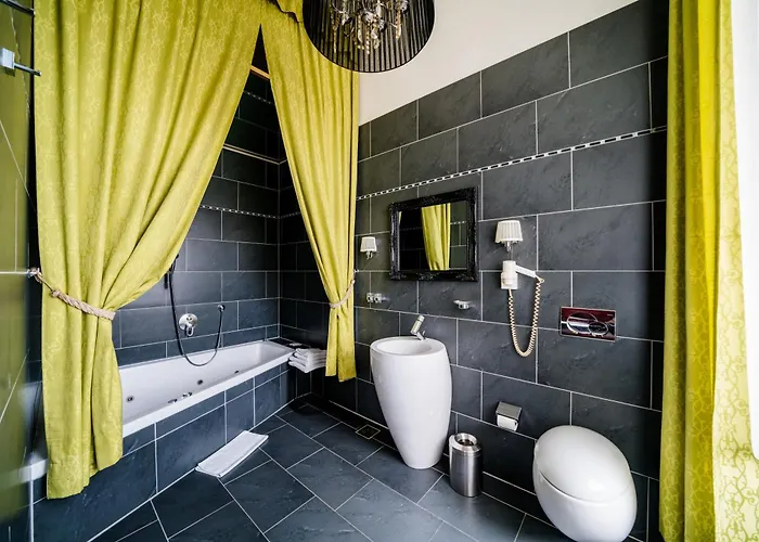 Hotel Goldene Spinne Viena